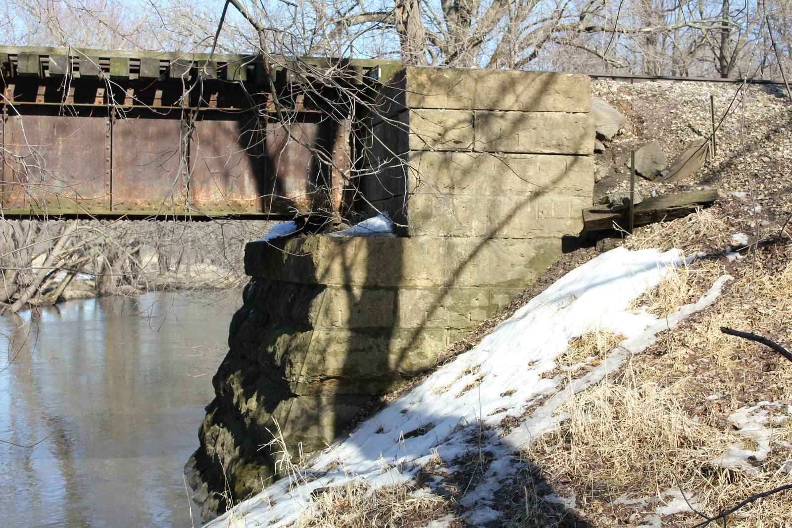South abutment